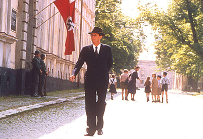 Divided-We-Fall-website